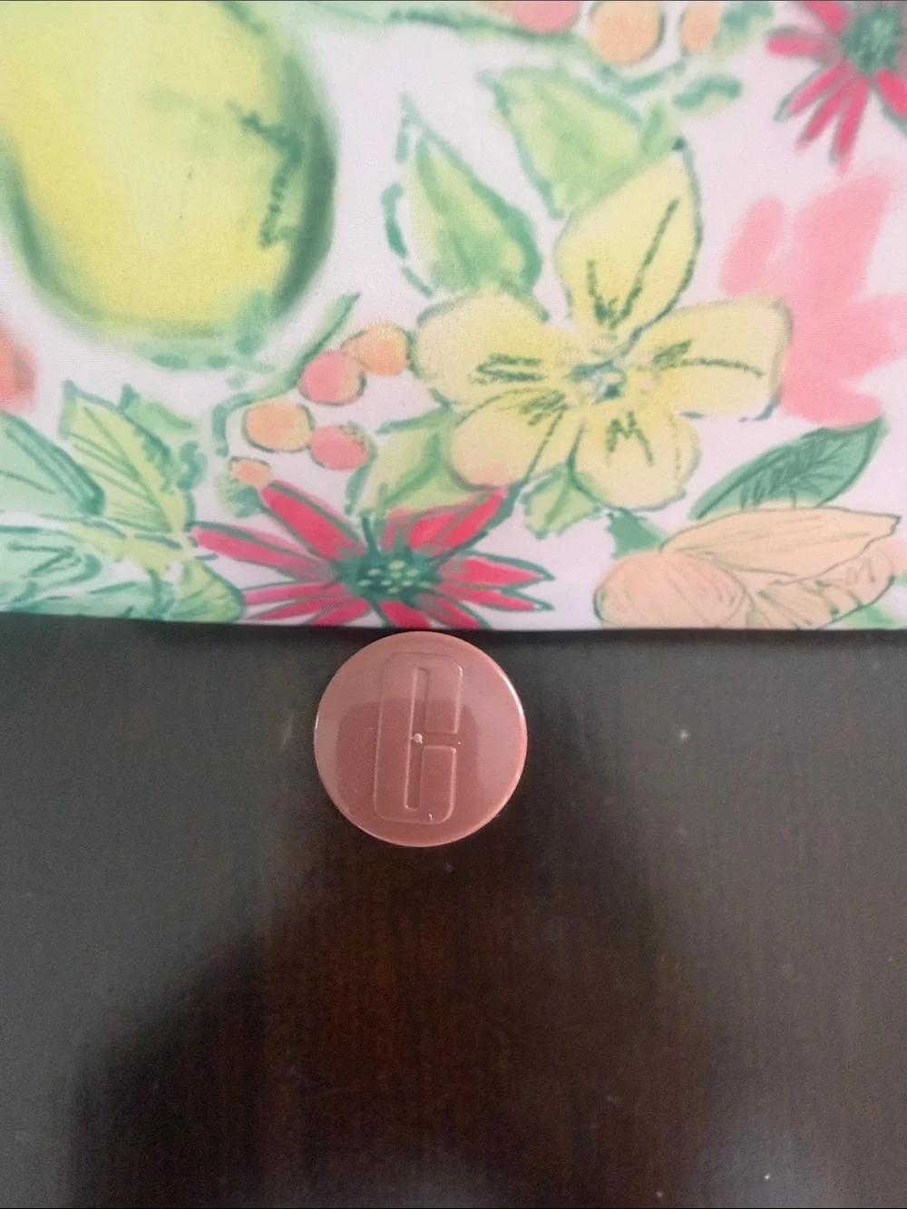 Clinique Longwear Lipstick in 02 Bare Pop with Floral Pouch - Picture 3 of 4